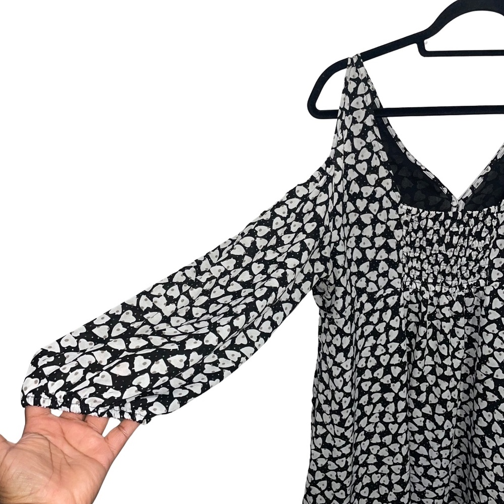 Disney's Alice Through The Looking Glass Happy Hearts Off Shoulder Dress Sz Xl View 6